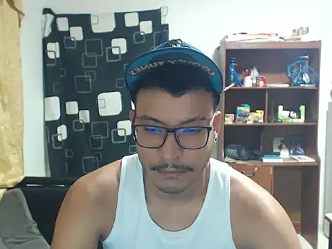 CharlesLeeRay online show from October 17, 2025, 2:59 am