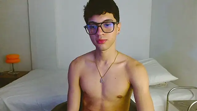 Snapshot of Angelligth chatting on November 29, 2025, 3:42 am Angelligth online show from November 29, 2025, 3:42 am