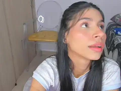  violetadulce online show from January 17, 2025, 7:19 am