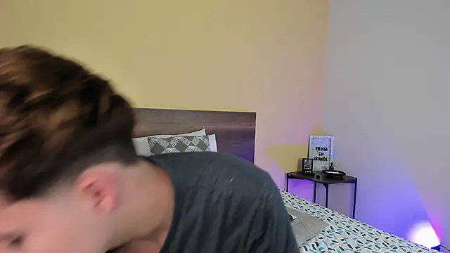 Snapshot of justinbiler chatting on January 6, 2025, 12:35 pm justinbiler online show from January 6, 2025, 12:35 pm