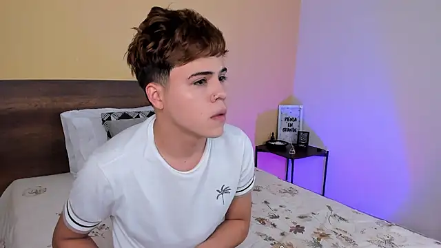 Snapshot of justinbiler chatting on January 11, 2025, 12:29 pm justinbiler online show from January 11, 2025, 12:29 pm