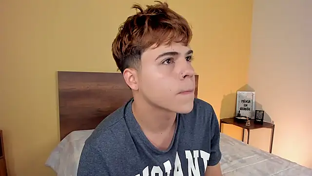 Snapshot of justinbiler chatting on January 12, 2025, 12:33 pm justinbiler online show from January 12, 2025, 12:33 pm