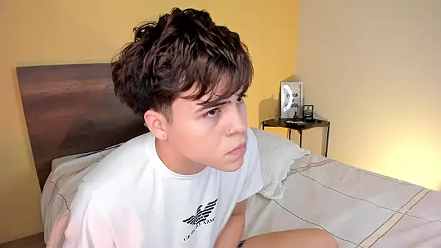 Snapshot of justinbiler chatting on March 9, 2025, 9:57 pm justinbiler online show from March 9, 2025, 9:57 pm