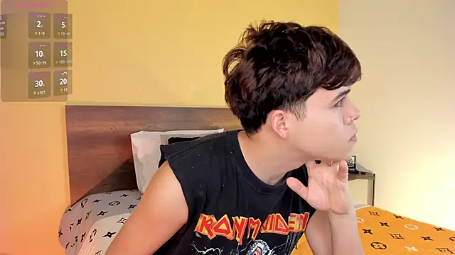 Snapshot of justinbiler chatting on March 12, 2025, 12:36 pm justinbiler online show from March 12, 2025, 12:36 pm