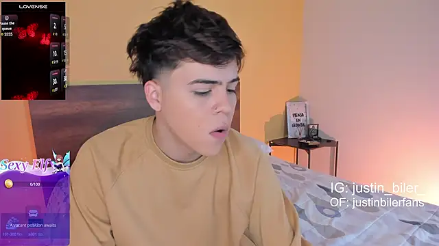 Snapshot of justinbiler chatting on March 19, 2025, 12:23 pm justinbiler online show from March 19, 2025, 12:23 pm