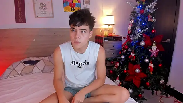 Snapshot of justinbiler chatting on November 16, 2025, 12:33 pm justinbiler online show from November 16, 2025, 12:33 pm