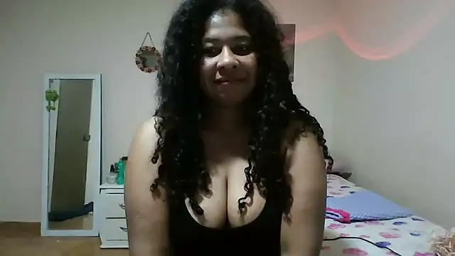 Ivon-09 online show from May 14, 2026, 12:01 pm