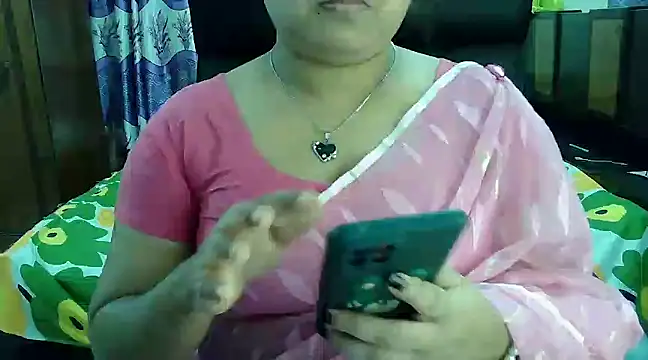 Snapshot of SweetGirlRani143 chatting on March 22, 2025, 3:09 pm SweetGirlRani143 online show from March 22, 2025, 3:09 pm