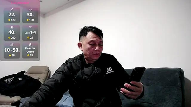 Snapshot of bcc0001 chatting on February 11, 2026, 3:06 pm bcc0001 online show from February 11, 2026, 3:06 pm