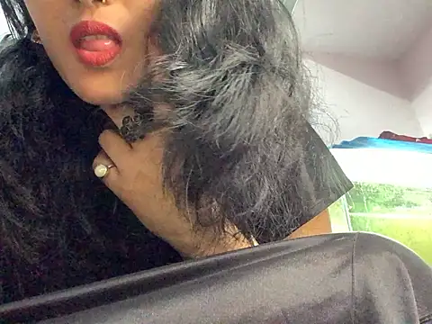Snapshot of Cute-Tanya chatting on December 12, 2024, 3:43 am Cute-Tanya online show from December 12, 2024, 3:43 am