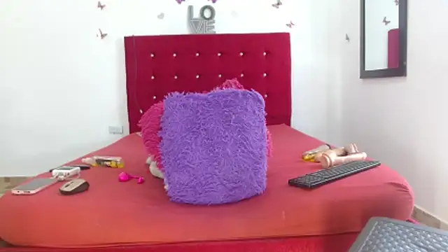 kattysex74 online show from December 15, 2025, 3:05 pm