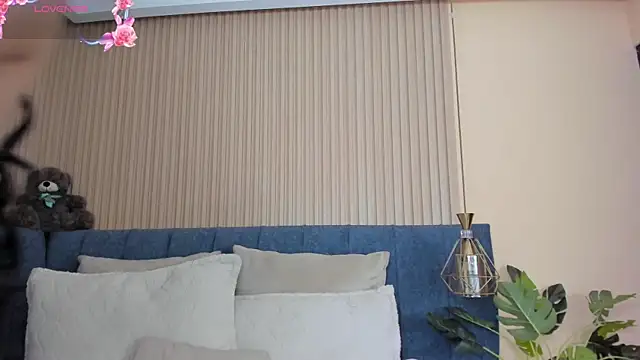 Snapshot of kathecute__ chatting on October 19, 2025, 1:39 am kathecute online show from October 19, 2025, 1:39 am