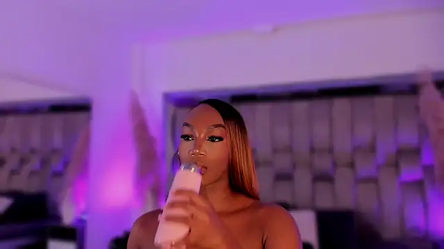 ChaynnaCooper online show from February 20, 2026, 6:37 am