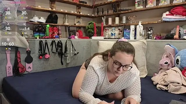 Snapshot of Kimberly-Caprice chatting on October 19, 2025, 6:03 am Kimberly-Caprice online show from October 19, 2025, 6:03 am