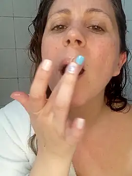 SofiEstevez online show from October 7, 2025, 1:03 am