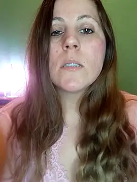 SofiEstevez online show from October 8, 2025, 6:27 pm