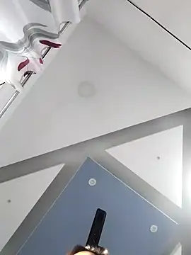 Varnika aarora online show from December 16, 2024, 10:18 am