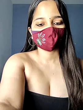 Varnika aarora online show from February 18, 2025, 5:09 am