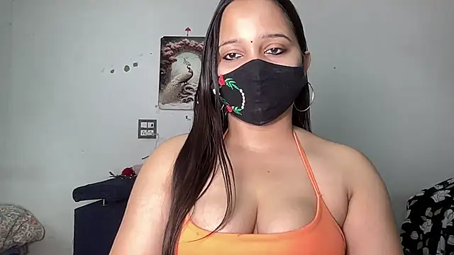 Varnika aarora online show from October 14, 2025, 4:02 am