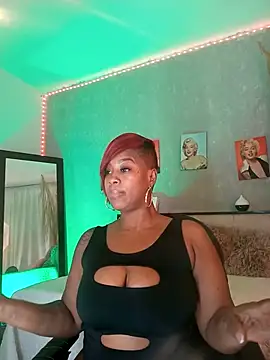 nahiarapalmer19 online show from September 12, 2025, 11:37 pm