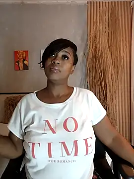 nahiarapalmer19 online show from February 8, 2026, 5:49 pm