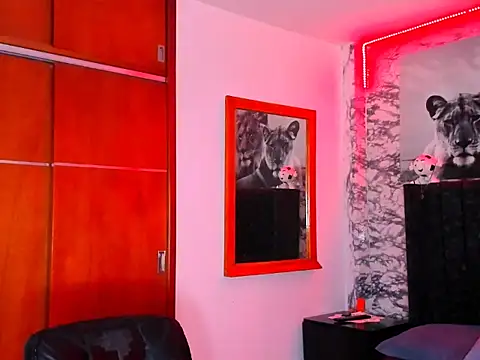 Aaron Toy online show from January 14, 2026, 8:25 pm