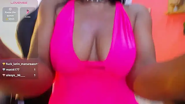 scarlet-foox online show from January 30, 2025, 5:17 pm