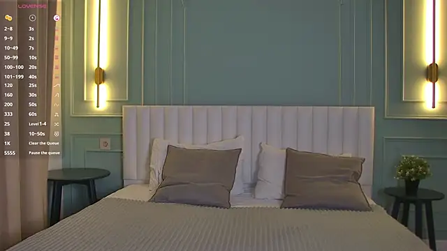 Snapshot of RizeShiro chatting on November 5, 2025, 5:29 am RizeShiro online show from November 5, 2025, 5:29 am