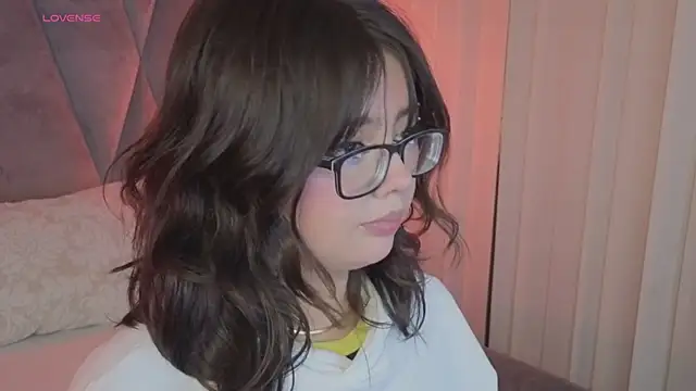 missy taylor  online show from October 17, 2025, 8:11 pm