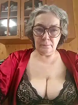 IrinaSweet54 online show from July 14, 2026, 9:03 am