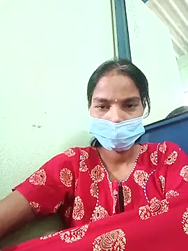 anusiya01 online show from October 13, 2025, 6:46 am