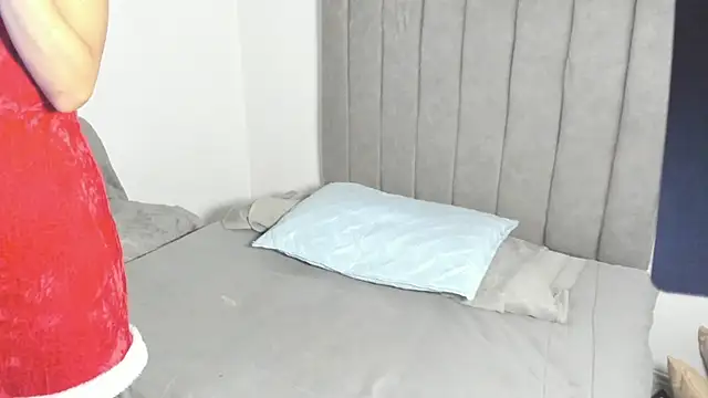 sarah  bigboobs online show from November 27, 2025, 11:34 am