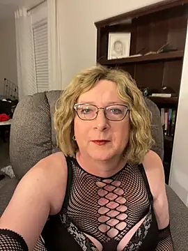 Snapshot of BookBabe27 chatting on September 23, 2025, 6:27 am BookBabe27 online show from September 23, 2025, 6:27 am