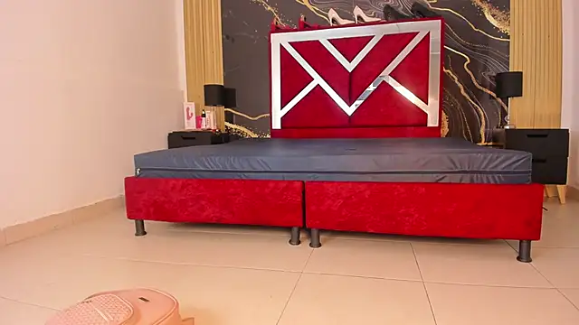 BritneySweet  online show from October 22, 2025, 7:24 pm