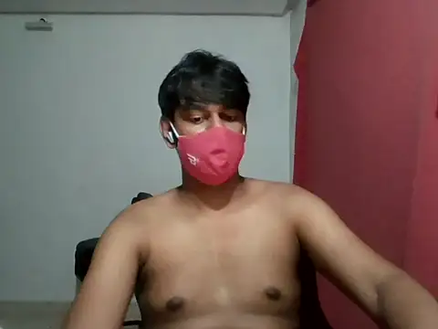 brownguy1234 online show from January 20, 2025, 6:32 pm