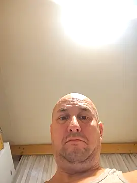 intx800 online show from October 4, 2025, 3:37 am