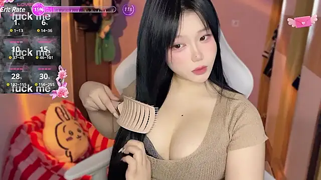 xiSSts online show from December 23, 2024, 2:07 pm