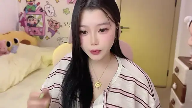 xiSSts online show from September 26, 2025, 7:51 pm