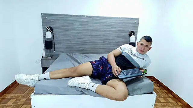 Loony Zion online show from January 22, 2025, 4:12 pm