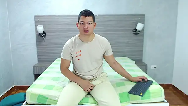 Loony Zion online show from December 22, 2025, 12:46 pm