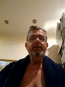 Snapshot of axecoman60 chatting on January 14, 2025, 6:56 am axecoman60 online show from January 14, 2025, 6:56 am