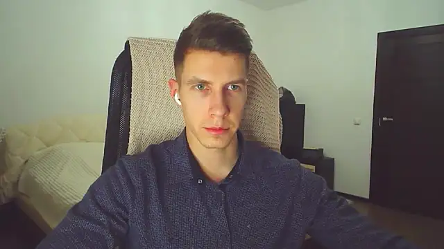 Snapshot of Chris_Brien chatting on February 25, 2026, 1:37 am Chris Brien online show from February 25, 2026, 1:37 am