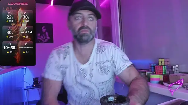 MAGABEAR077 online show from October 1, 2025, 7:47 am