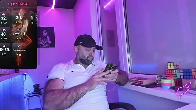 MAGABEAR077 online show from October 11, 2025, 12:04 pm