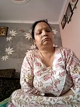 Kavya kapoor online show from February 24, 2025, 2:08 am