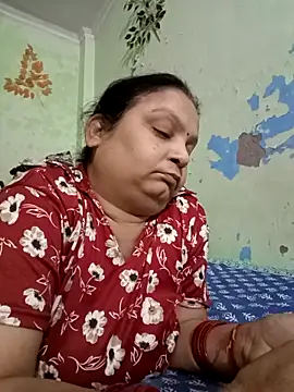 Kavya kapoor online show from October 24, 2025, 6:04 pm