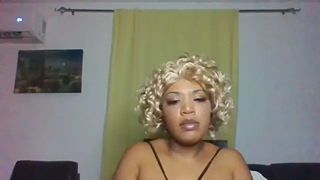 thekelliecapri online show from June 22, 2026, 7:49 am