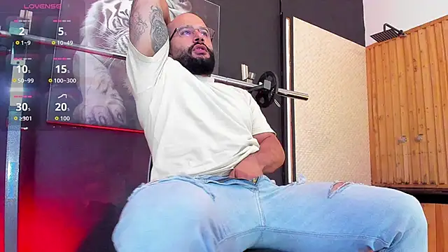 Luke  09 online show from November 21, 2025, 11:20 am