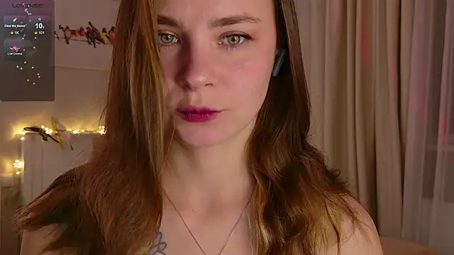 Pink SeaGul online show from September 28, 2025, 5:07 pm