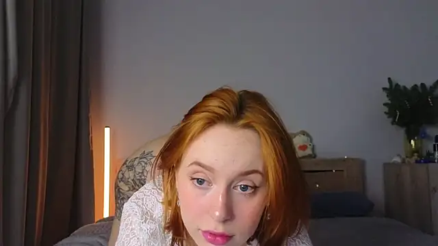 Snapshot of Call_Yes chatting on December 1, 2025, 8:36 pm Call Yes online show from December 1, 2025, 8:36 pm